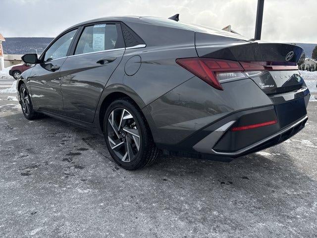 2025 Hyundai ELANTRA SEL Convenience IVT