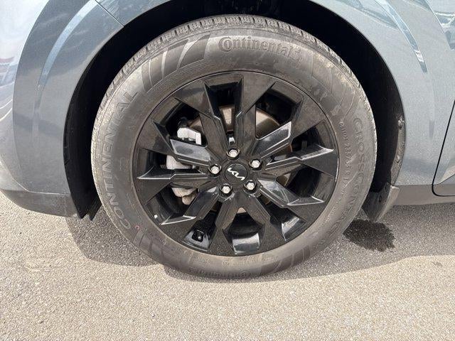 2024 Kia Carnival SX FWD