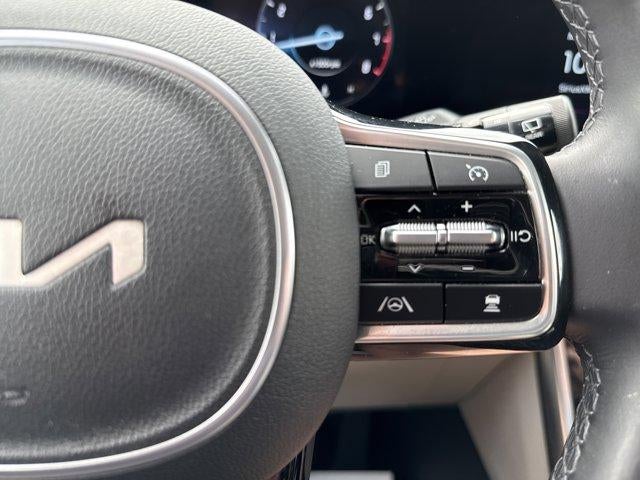 2024 Kia Carnival SX FWD