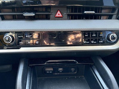 2023 Kia Sportage Hybrid LX AWD