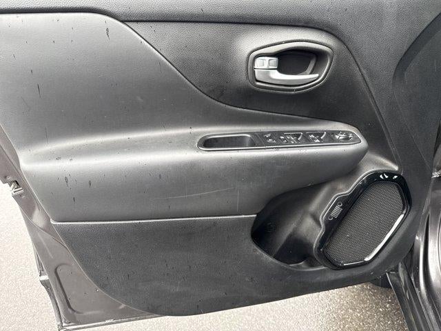 2016 Jeep Renegade 4WD 4dr Justice