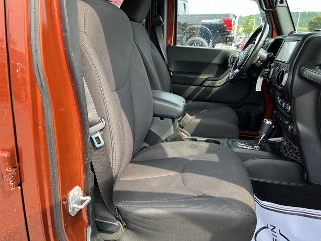 2014 Jeep Wrangler Unlimited 4WD 4dr Sport