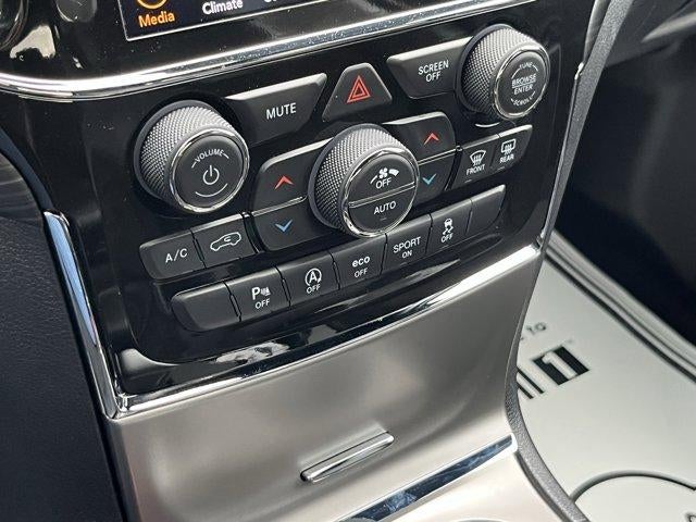 2021 Jeep Grand Cherokee Laredo X 4x4
