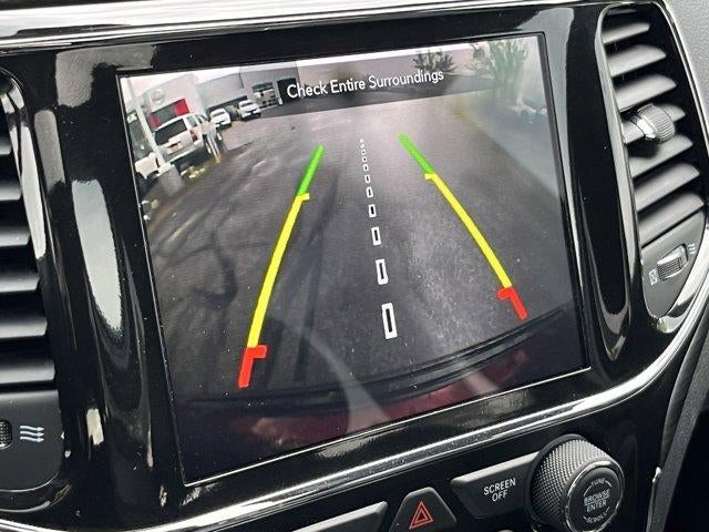 2021 Jeep Grand Cherokee Laredo X 4x4