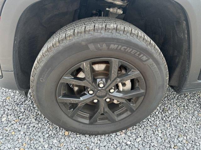 2025 Jeep Grand Cherokee Altitude X 4x4