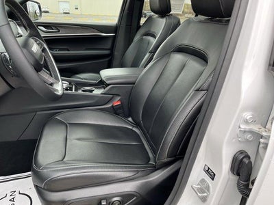 2025 Jeep Grand Cherokee Limited 4x4