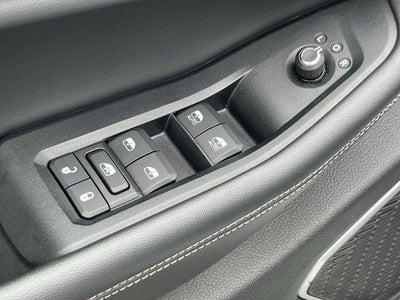 2022 Jeep Grand Cherokee L Altitude 4x4