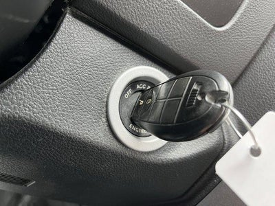 2017 RAM 1500 Express 4x4 Quad Cab 6'4" Box