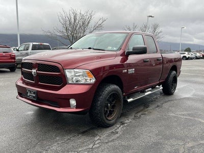 2017 RAM 1500 Express 4x4 Quad Cab 6'4" Box