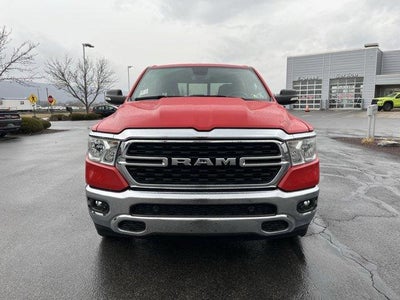 2022 RAM 1500 Big Horn 4x4 Crew Cab 5'7" Box