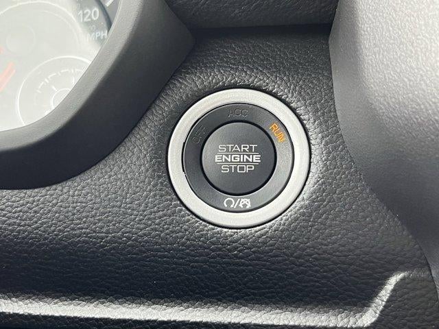 2023 RAM 1500 Laramie 4x4 Crew Cab 5'7" Box