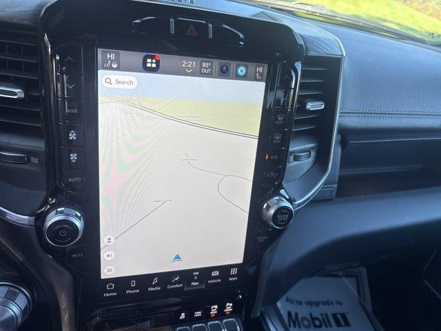2023 RAM 1500 Laramie 4x4 Crew Cab 5'7" Box