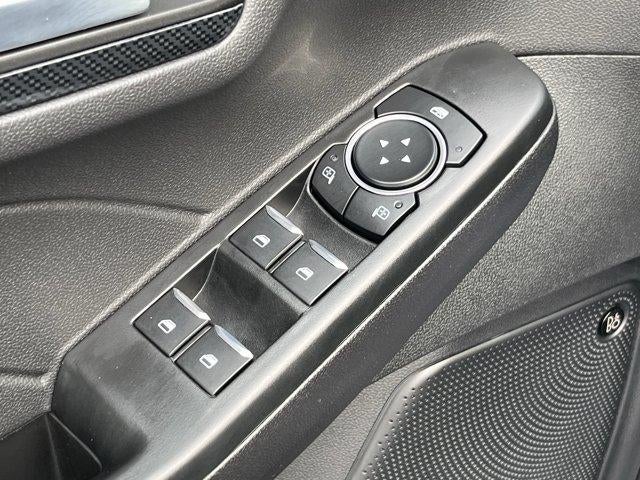 2025 Ford Escape ST-Line Select AWD