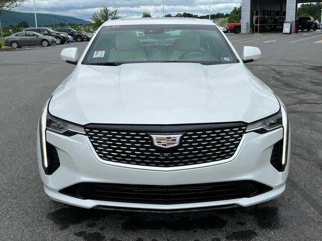 2025 Cadillac CT4 4dr Sdn Luxury