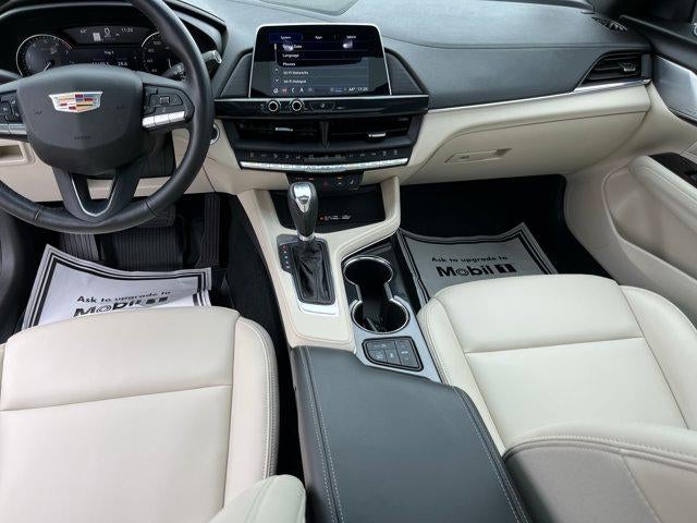 2025 Cadillac CT4 4dr Sdn Luxury