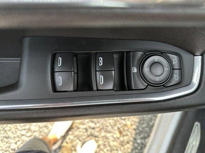 2023 Chevrolet Silverado 1500 Crew Cab Short Box 4-Wheel Drive LT 2FL