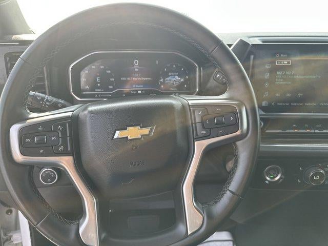 2023 Chevrolet Silverado 1500 Crew Cab Short Box 4-Wheel Drive LT 2FL