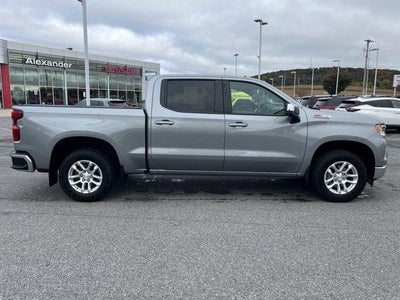 2025 Chevrolet Silverado 1500 Crew Cab Short Box 4-Wheel Drive LT 1LT