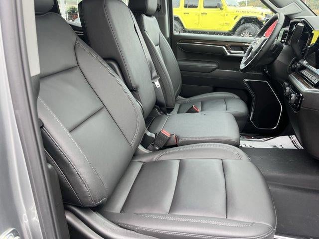 2025 Chevrolet Silverado 1500 Crew Cab Short Box 4-Wheel Drive LT 1LT