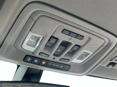 2020 Chevrolet Silverado 1500 Crew Cab Short Box 4-Wheel Drive RST