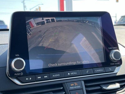 2022 Nissan Altima 2.5 SR AWD Sedan