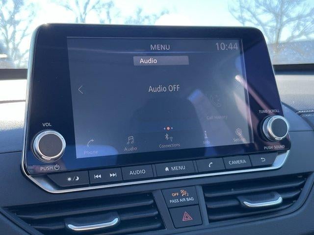 2022 Nissan Altima 2.5 SV Sedan