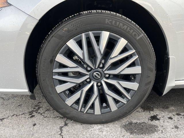 2024 Nissan Altima 2.5 SV AWD Sedan