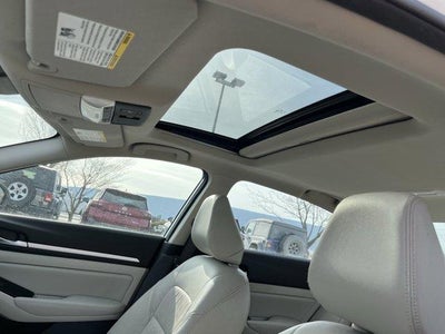 2024 Nissan Altima 2.5 SL AWD Sedan