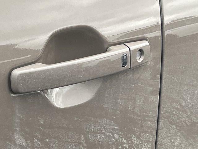 2023 Nissan Frontier Crew Cab 4x4 PRO-4X Auto