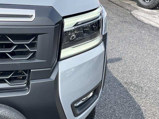 2025 Nissan Frontier Crew Cab 4x4 Long Bed PRO-4X