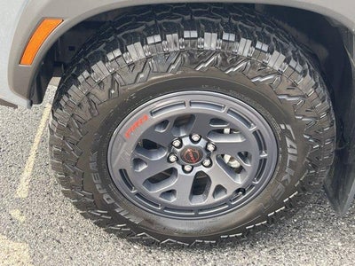 2025 Nissan Frontier Crew Cab 4x4 Long Bed PRO-4X