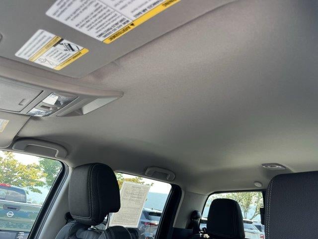 2025 Nissan Frontier Crew Cab 4x4 Long Bed SV