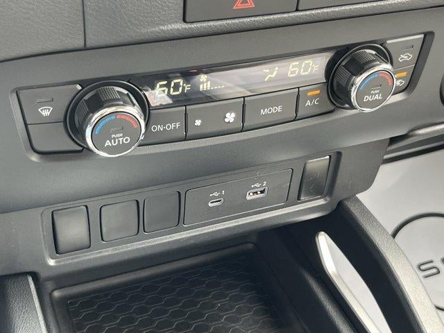 2022 Nissan Frontier Crew Cab 4x4 SV Auto Long Bed
