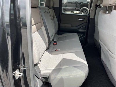 2022 Nissan Frontier Crew Cab 4x4 SV Auto Long Bed