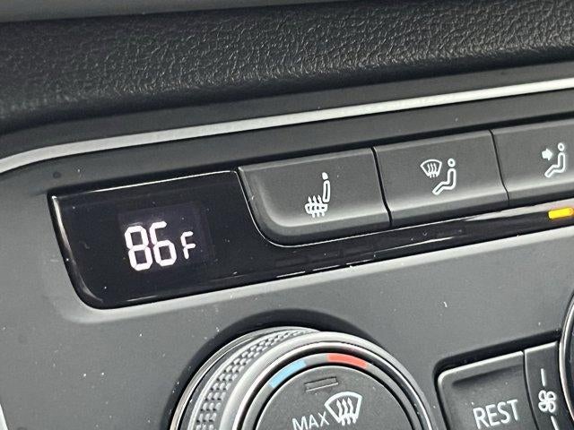 2021 Volkswagen Atlas 2021.5 3.6L V6 SE w/Technology R-Line 4MOTION