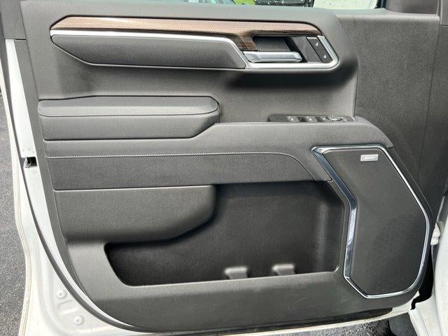 2025 Chevrolet Silverado 1500 Crew Cab Short Box 4-Wheel Drive LT Trail Boss