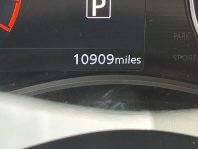 2024 Nissan Kicks SR FWD