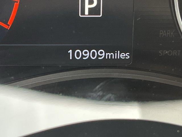 2024 Nissan Kicks SR FWD