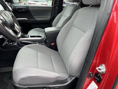 2022 Toyota Tacoma 4WD 4WD SR5 Access Cab 6' Bed V6 AT (SE)