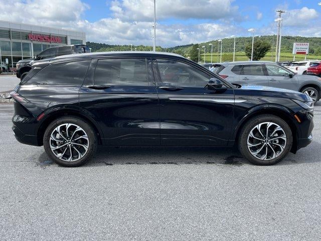 2025 Lincoln Nautilus Reserve AWD