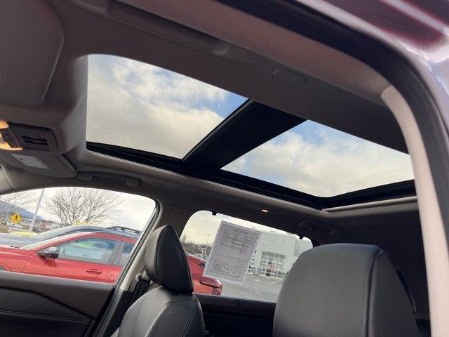 2023 Nissan Rogue AWD SV *Ltd Avail*