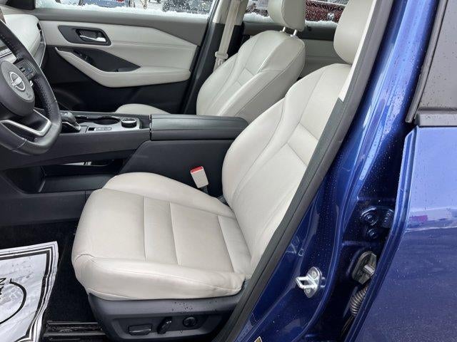 2022 Nissan Rogue AWD SV