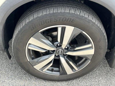 2023 Nissan Rogue AWD SL