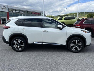 2023 Nissan Rogue AWD SL
