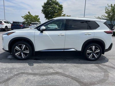2023 Nissan Rogue AWD SL