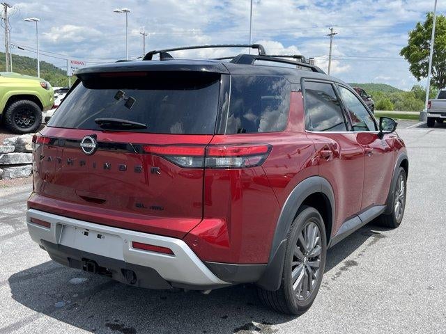 2023 Nissan Pathfinder SL 4WD