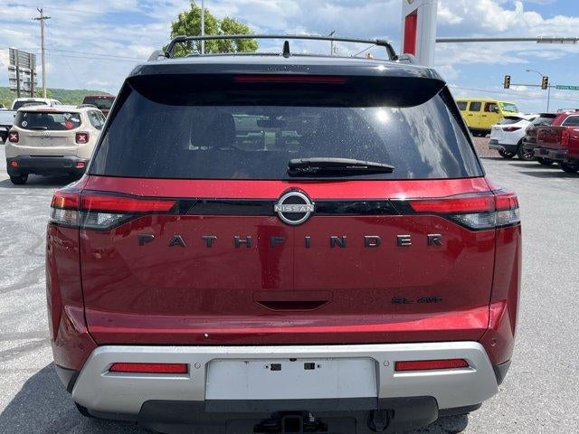 2023 Nissan Pathfinder SL 4WD