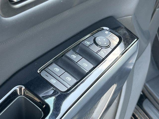 2024 Nissan Pathfinder SL 4WD