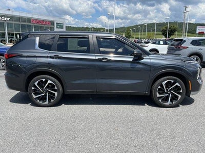2024 Mitsubishi Outlander SE Black Edition S-AWC