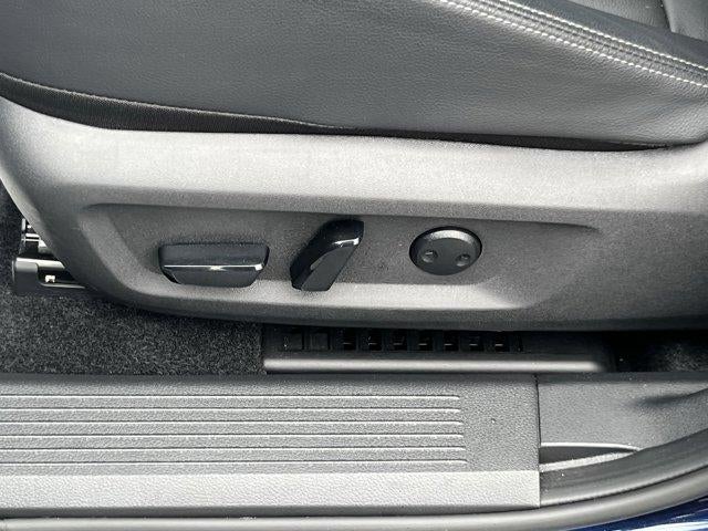 2025 Nissan Rogue AWD SL